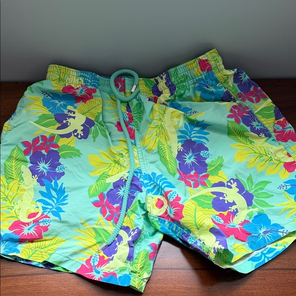 Vilebrequin Other - Vilebrequin Multicolor Floral Swim Shorts ⭐️Host Pick⭐️